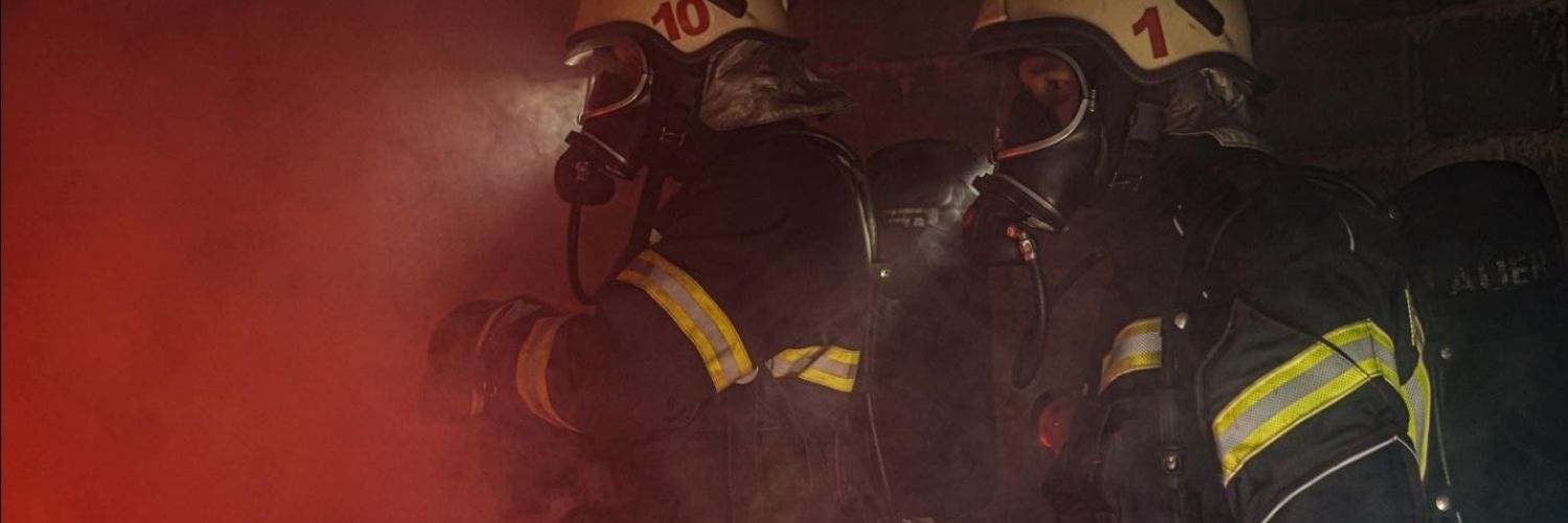 Confined space rescue services 